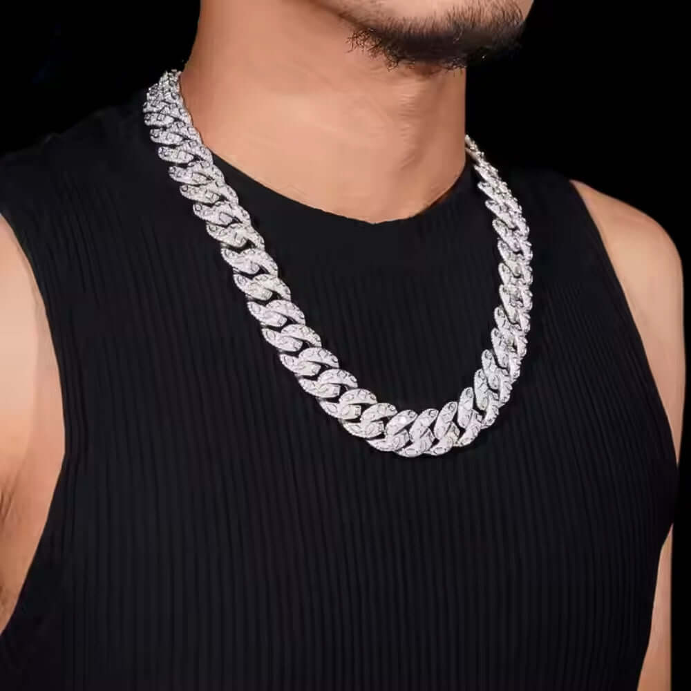 Moissanite Cuban Link Chain - 18mm