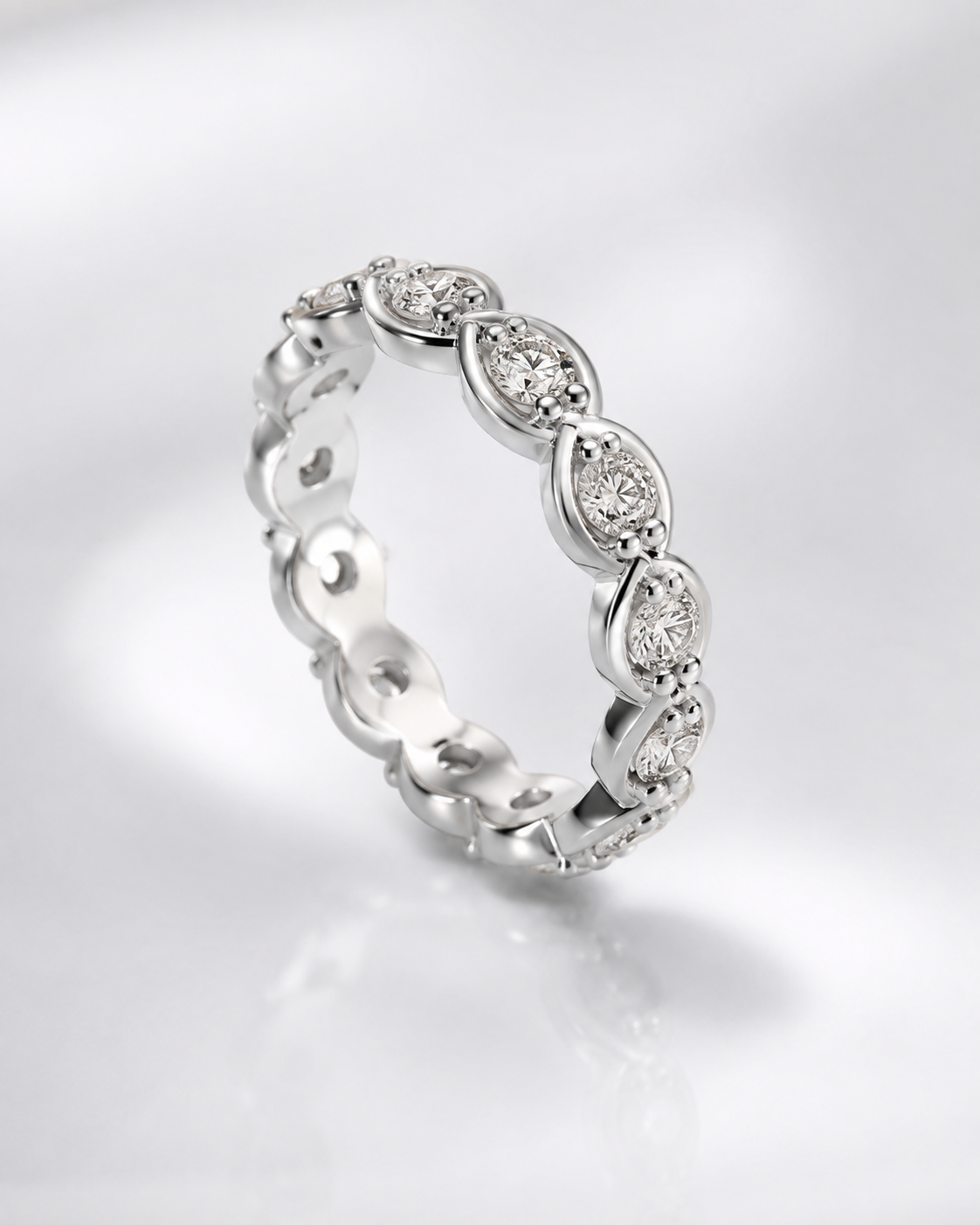 1Luxury Infinity Orbit Diamond Eternity Ring design render