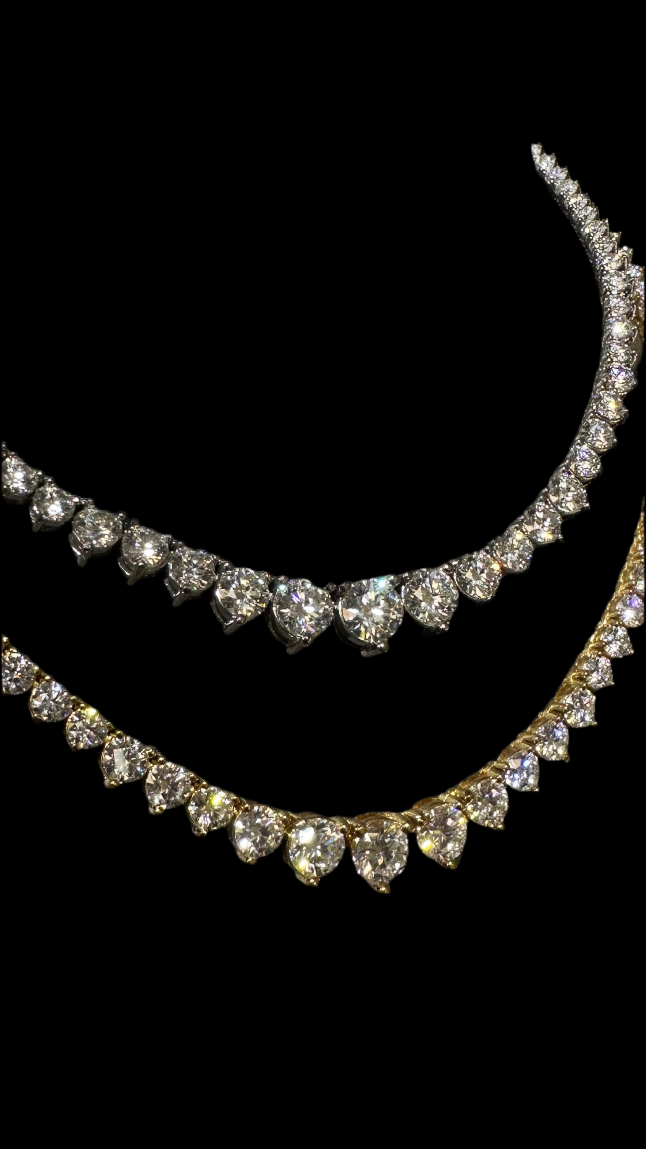 Graduated Diamond Tennis Necklace set on 14K Gold