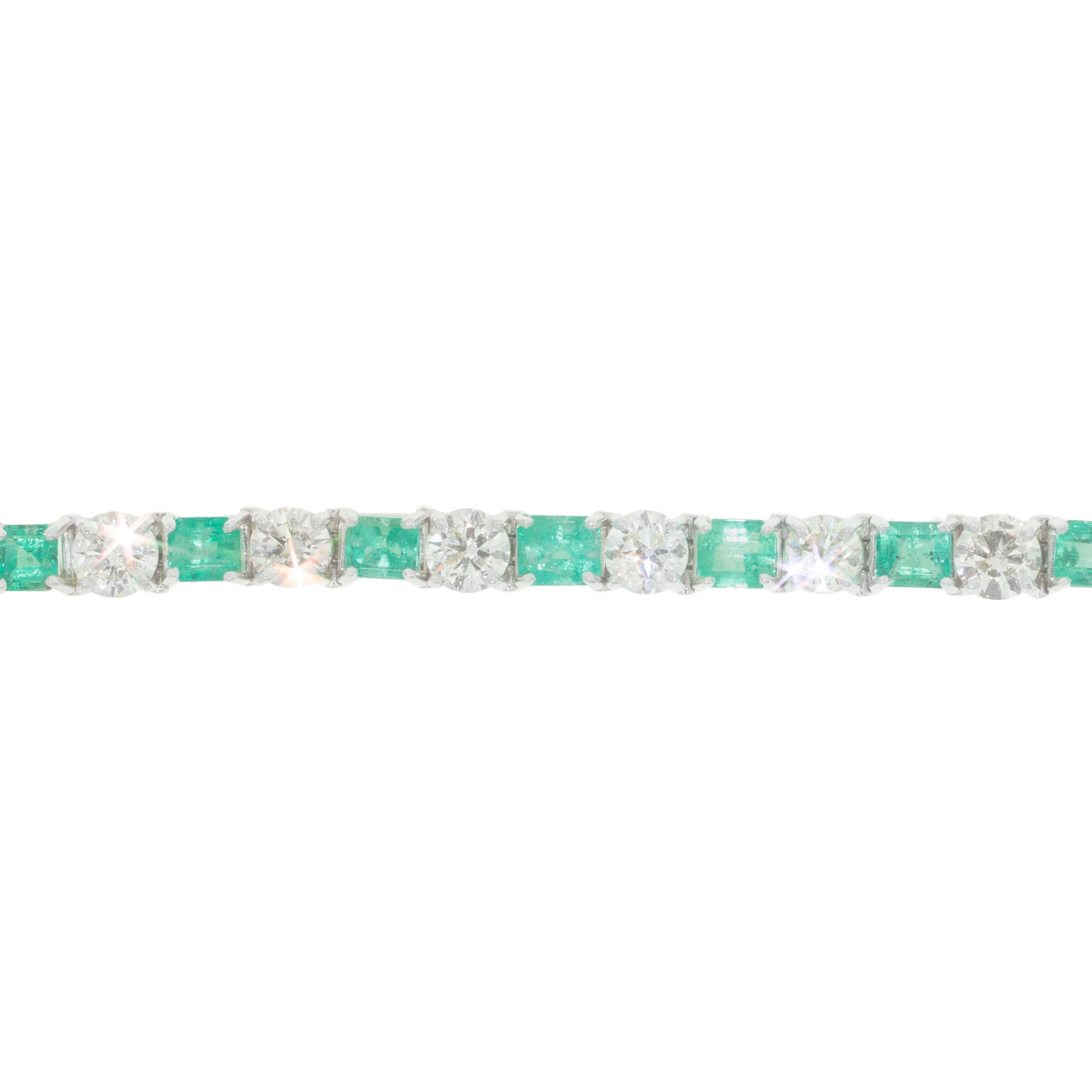 Tennis Bracelet With Green Emeralds