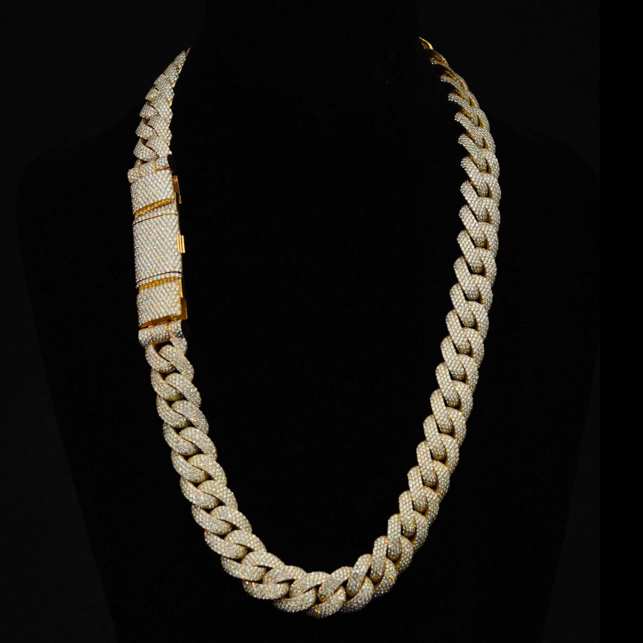 Diamond Cuban Link Chain - Semi Solid - 16mm