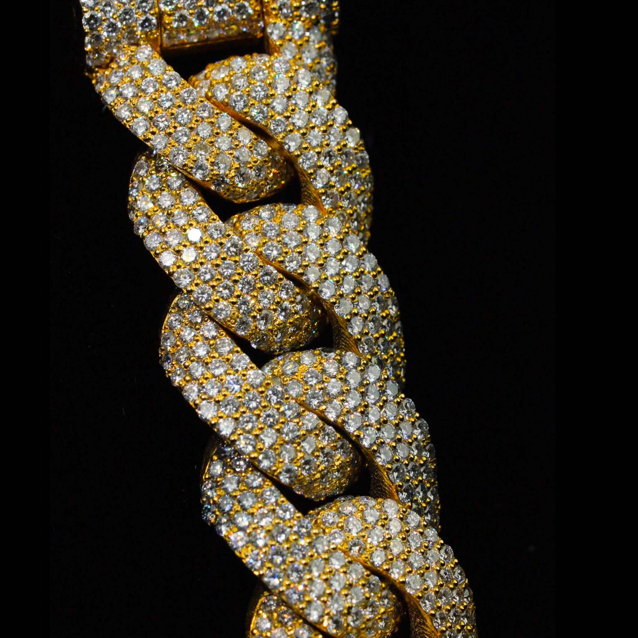 Diamond Cuban Link Chain - Semi Solid - 16mm