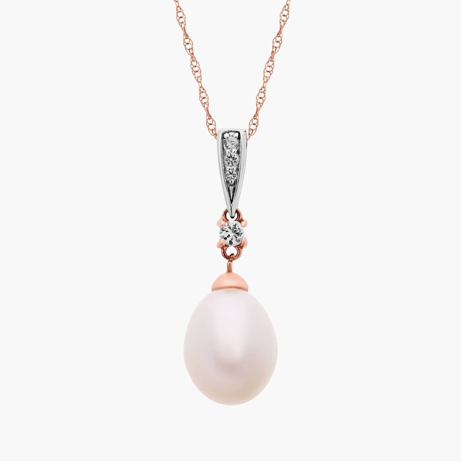 Freshwater Cultured Pearl and White Topaz Pendant in 14k Rose Gold (7.5mm)