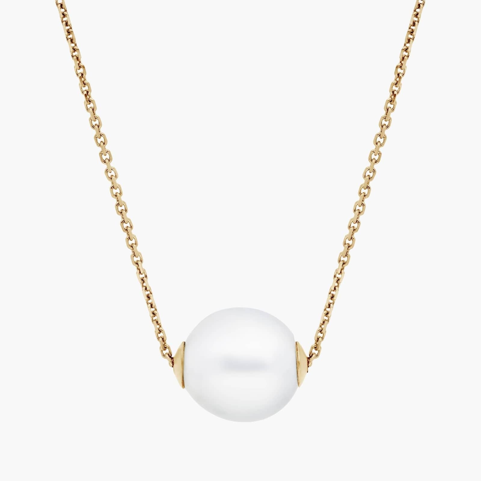 Single South Sea Pearl Station Pendant in 14K Yellow Gold (9-10 mm)