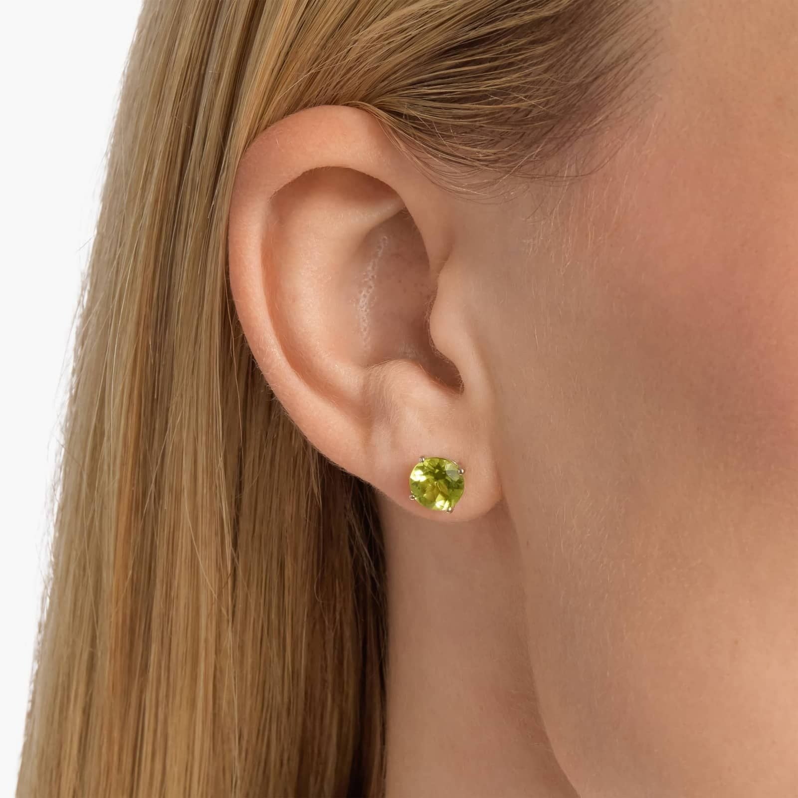 Peridot Stud Earrings in 14k White Gold (7mm)