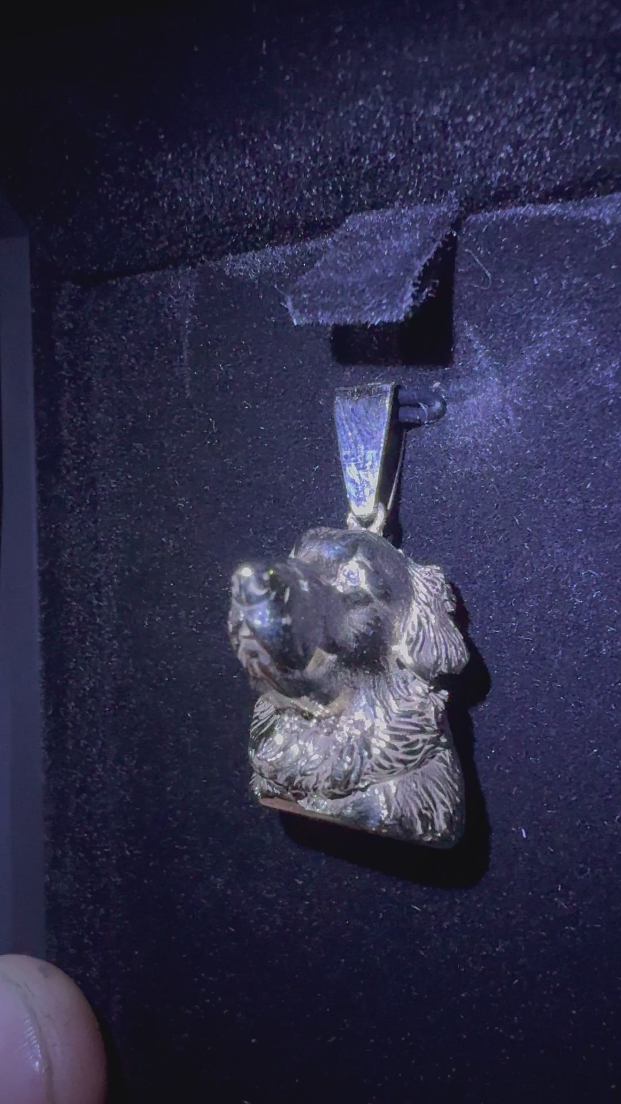Dog Portrait Pendant in Gold & Diamond